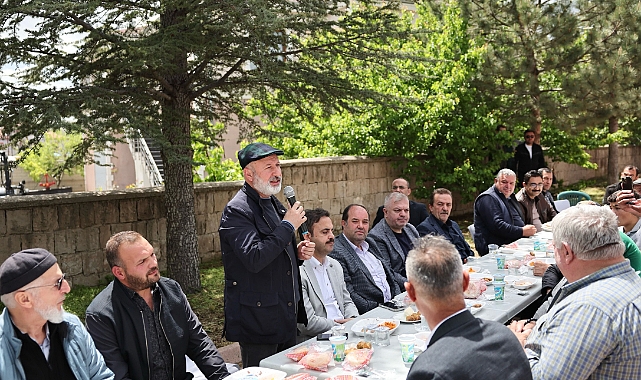 Başkan Çolakbayrakdar, Şükür Sofrasında Vatandaşlarla Buluştu