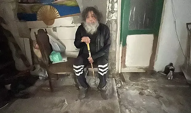 Çöp evden çıkarılıp, barınma merkezine yerleştirildi; görünümü değişti