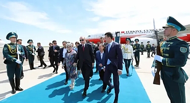 Cumhurbaşkanı Erdoğan Türkistan'a ulaştı!