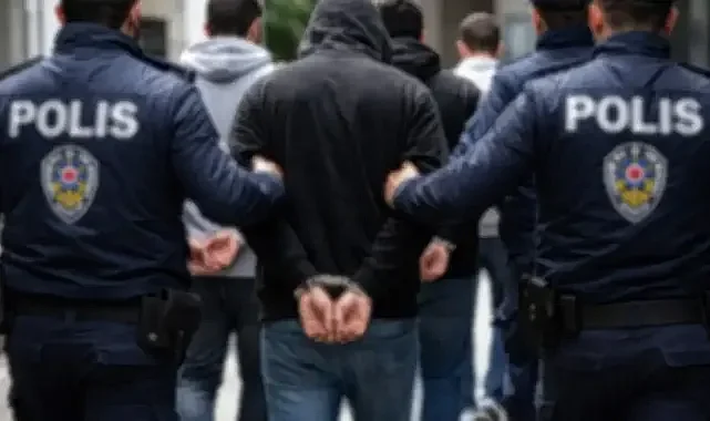 ODTÜ Bahar Şenlikleri’nde Türk bayrağına yönelik eylemler ve öğrencilere saldırılarla ilgili başlatılan soruşturmada 6 gözaltı