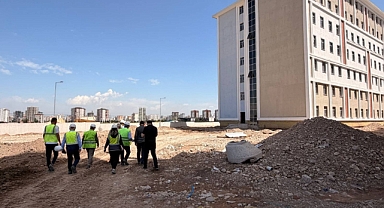 Talas’ta 2 Bin 800 Kişilik Öğrenci Yurdu İnşaatında İnceleme