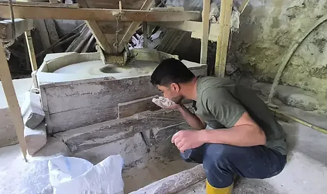 200 yıllık su değirmeni, Toroslar'dan gelen suyla dönüyor