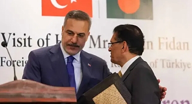 Bakan Fidan Bangladeş'te uyardı!