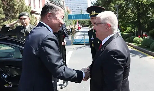 Bakan Güler, Moğol mevkidaşı Batlut ile bir araya geldi