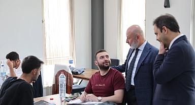 Başkan Çolakbayrakdar, sınava girecek öğrencilere başarılar diledi