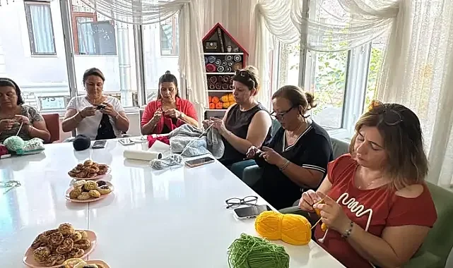 Kadınların her bir ilmeği kazanca dönüşüyor!