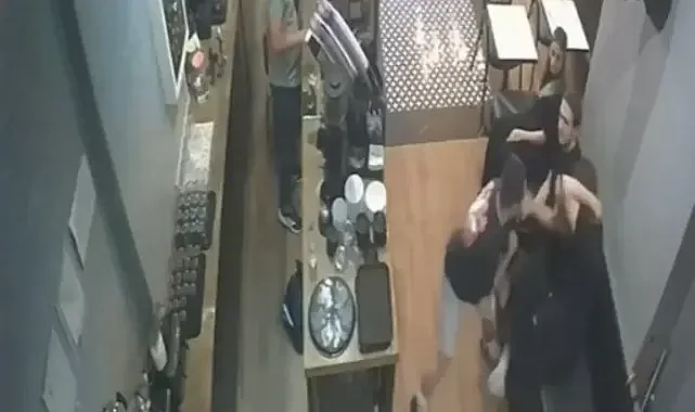 Kafe çalışanını darp eden maganda yakalandı!