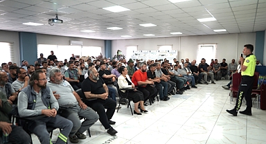 Melikgazi'den Saha Çalışanlarına Trafik Eğitimi