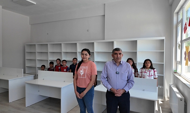 Öğrenci dostu Büyükşehir, Akkışla'da ilkokul kütüphanesi'ni dizayn etti