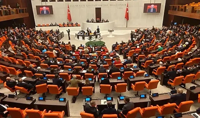 TBMM Genel Kurulu'nda, emniyet teşkilatına ilişkin düzenlemeleri de içeren teklifin ilk 6 maddesi kabul edildi