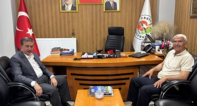 Yeşilhisar'da Siyasette Buzlar Eridi: Karagöz'den Taşyapan'a 2,5 Yıl Sonra Ziyaret