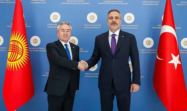 Bakan Fidan; Kırgızistan Dışişleri Bakanı ile bir araya geldi!