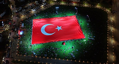 Bu gurur Talas'ın; Dünyanın en büyük Türk bayrağı açıldı