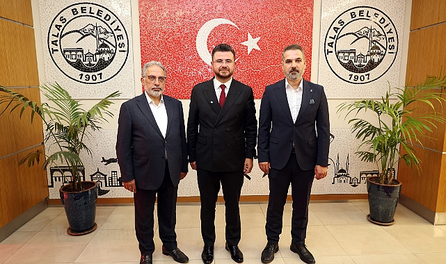 Çamur atma ve itibar suikastını esefle kınıyorum