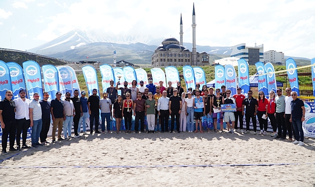 Erciyes'te voleybol heyecanı yaşandı!