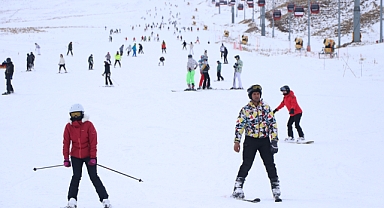 Erciyes'ten; ülke turizmine dev katkı!