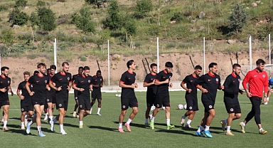 Gençlerbirliği; yeni sezon heyecanını Erciyes'te sürdürüyor!