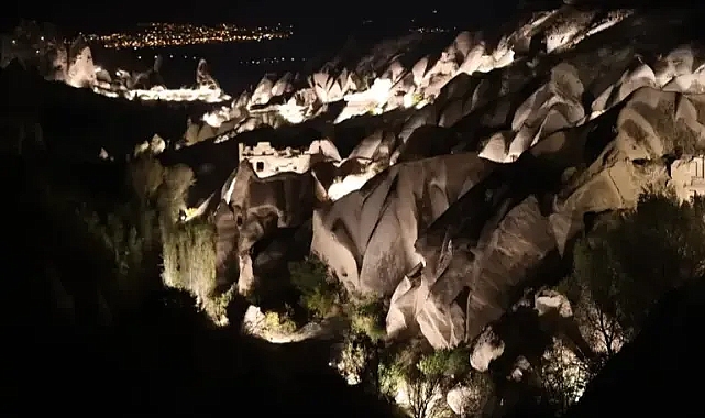Kapadokya, Kapılarını Gece Ziyaretlerine Açtı!