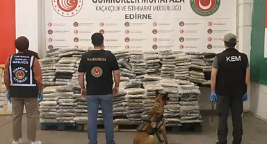Kapıkule Gümrük Kapısında 1 Ton'dan Fazla Uyuşturucu Ele Geçirildi