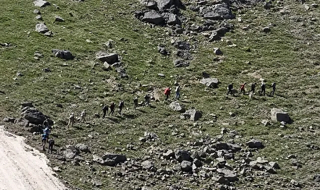 Kayıp dağcıyı arama çalışmaları 3'üncü gününde!