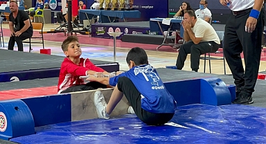 Kayseri’de Mas Güreşi Türkiye Şampiyonası’nda 646 sporcu mücadele ediyor