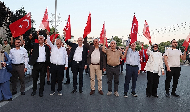 KTO, KAYSO, KTB, MÜSİAD, MİMARSİNAN, İNCESU VE ERCİYES OSB, 15 Temmuz'da Meydan'da aynı inançla nöbetteydi!