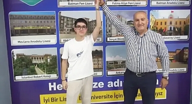 LGS'de Tam Puan Alan Muhammed'e, Gittiği Kurs Merkezi 500 bin Lira Ödül Verdi!