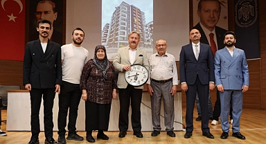 Melikgazi Battalgazi'de ki hak sahiplerini yeni evlerine kavuşturdu