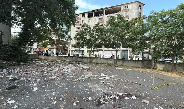 Patlama yaşanan apartmanda 2 kişi öldü!