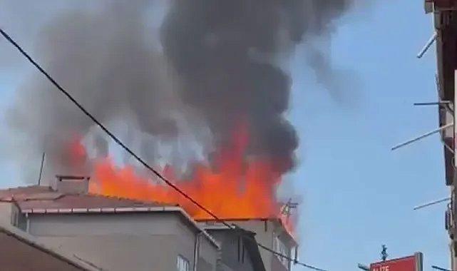 Pendik'te çıkan yangın 5 katlı binayı küle çevirdi!