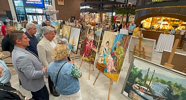 Sanat Melikgazi kursiyerlerinin eserleri Çarşı Melikgazi’de sergilendi