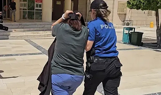 Şanlıurfa'da suç üstü yakalanan bebek hırsızı adliyeye sevk edildi