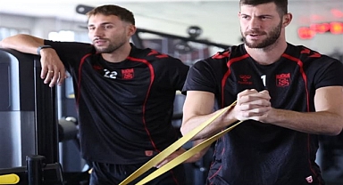 Sivasspor'un yoğun Erciyes mesaisi çift antrenmanla son buldu!