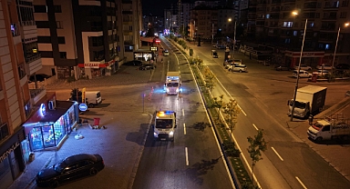 Talas'ta asfalt yılı hız kesmiyor: Sayer Caddesi yeni yüzü ile hizmette!