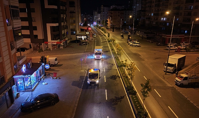 Talas'ta asfalt yılı hız kesmiyor: Sayer Caddesi yeni yüzü ile hizmette!
