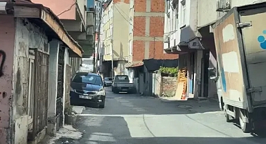 Temizlik yaparken gördüğü şey kanını dondurdu!