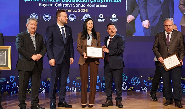 Türkiye Sıfır Atık Çalıştayı Sonuç Konferansı'nda Kayseri Büyükşehir'e Teşekkür Plaketi